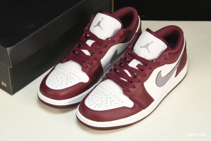 Hyperoad Bordeaux White 1 Low Jordan 0924